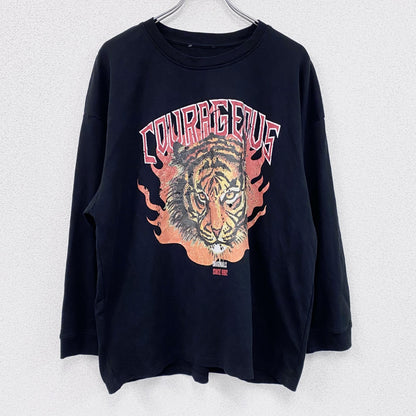 長袖Tシャツ/ロンT　アニマルプリント　黒　ブラック