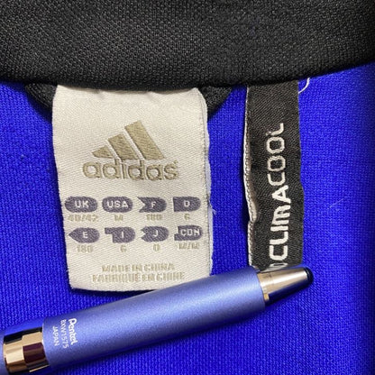 古着 used　adidas　アディダス　長袖フルジップトラックジャケット　ジャージ　ワンポイント刺繍　青　ブルー　Mサイズ