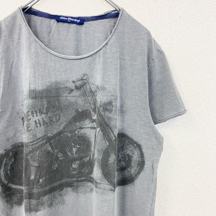 古着 used　Blue Monkey　ブルーモンキー　半袖プリントTシャツ　オートバイ　バイク　グレー　レトロデザイン　Lサイズ