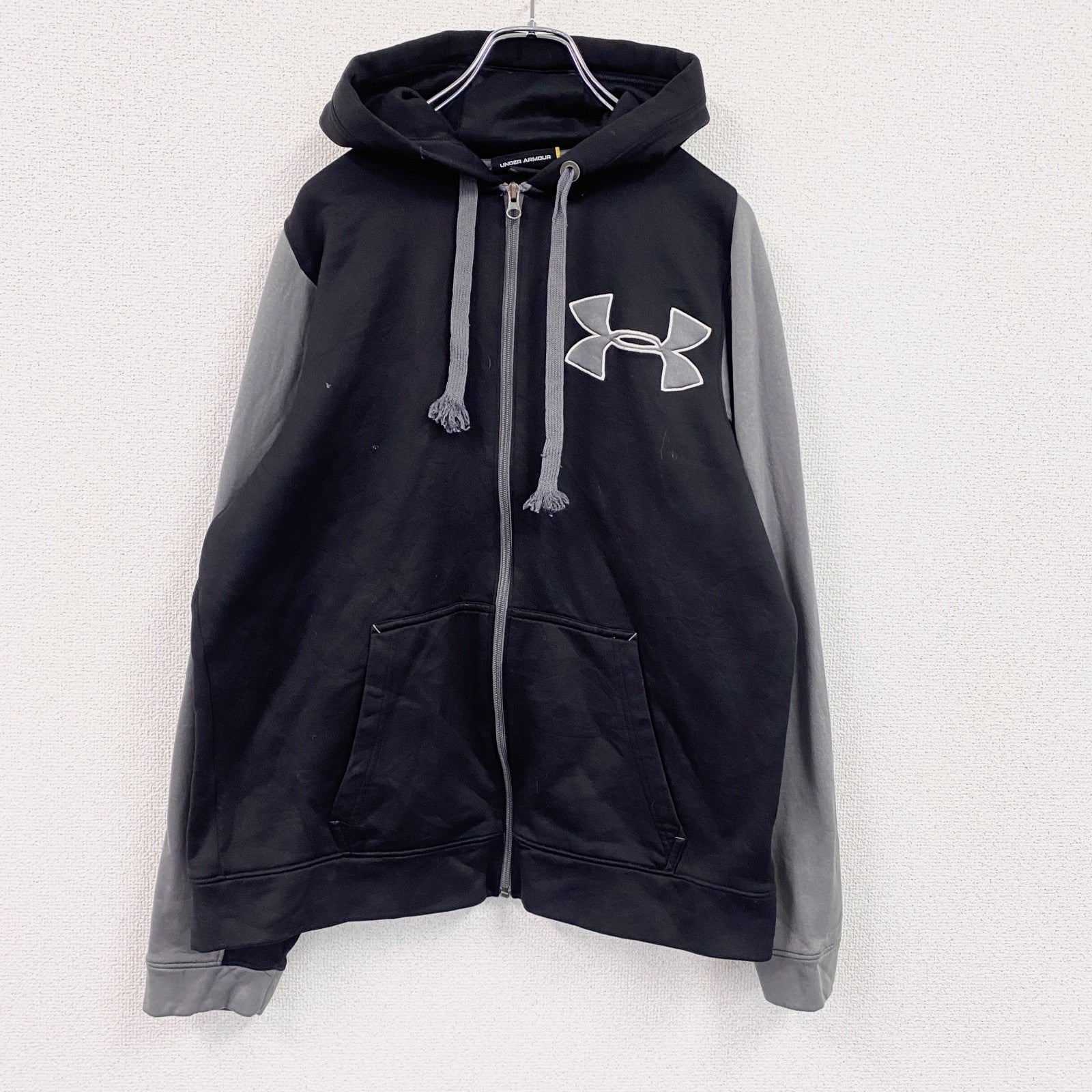 UNDER ARMOUR　アンダーアーマー　フルジップスウェットパーカー/フーディー　黒　ブラック