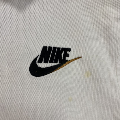 NIKE　ナイキ　半袖ポロシャツ　スウッシュ　刺繍ロゴ　白　ホワイト　Mサイズ