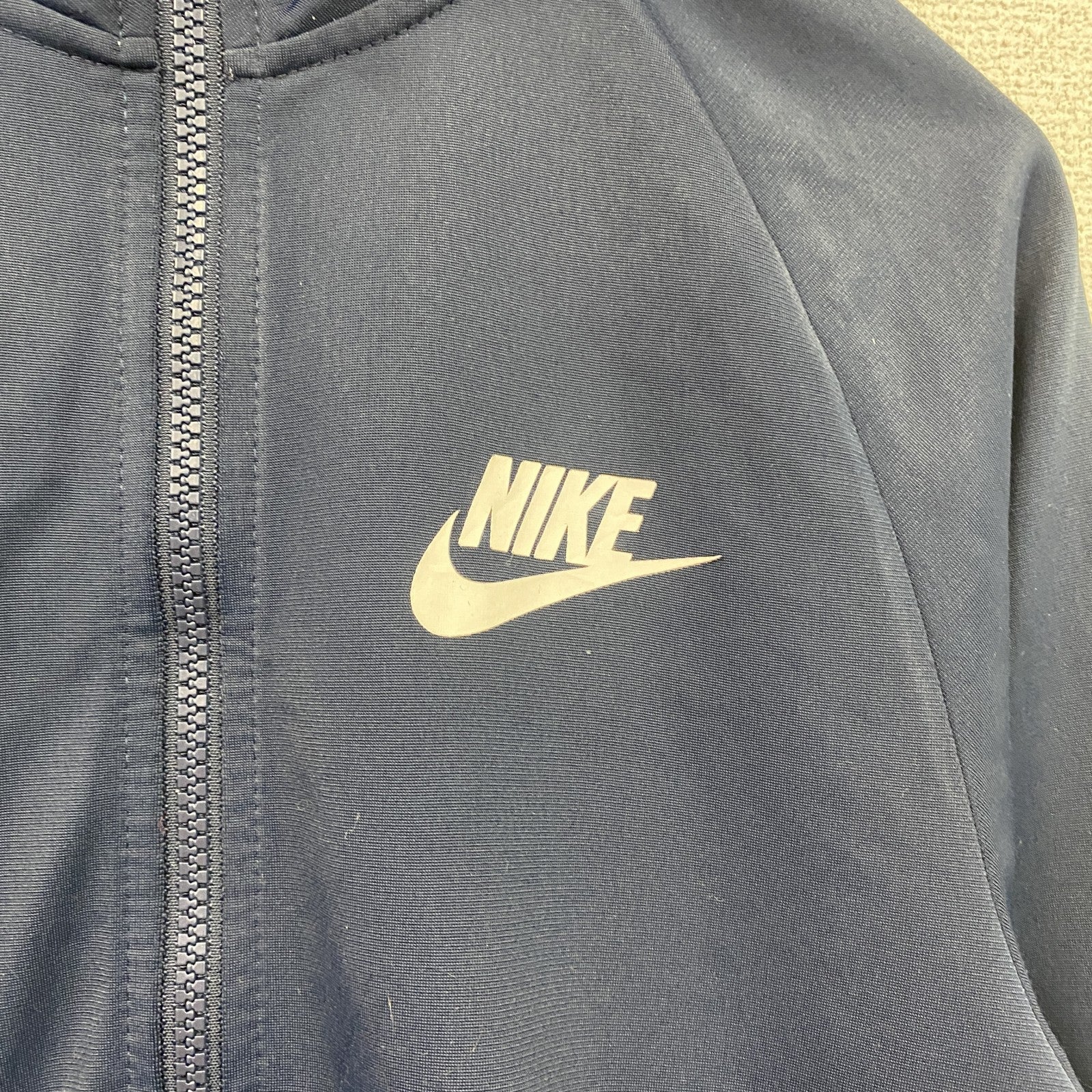 NIKE　ナイキ　トラックジャケット/ジャージ　紺　ネイビー　XSサイズ