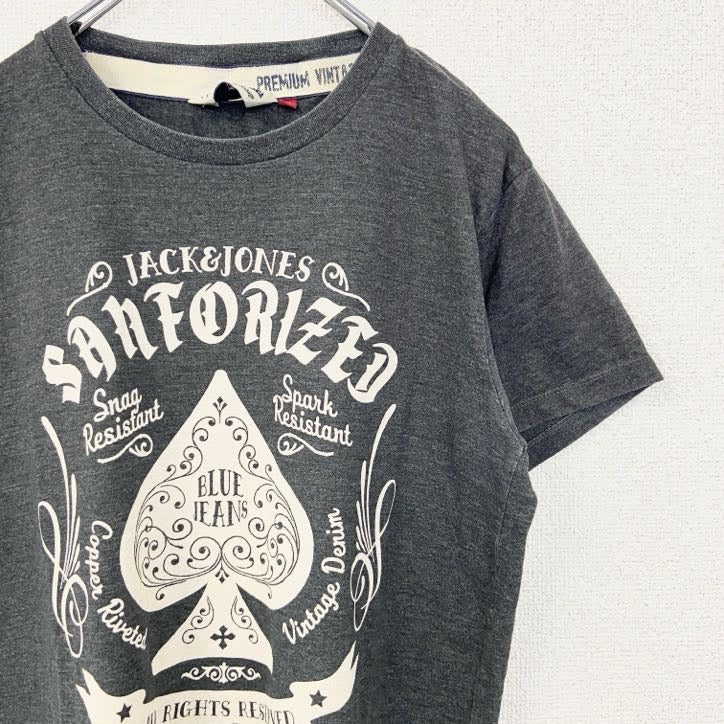 古着 used　JACK＆JONES　ジャックアンドジョーンズ　半袖デザインプリントTシャツ　スペード　グレー　Mサイズ
