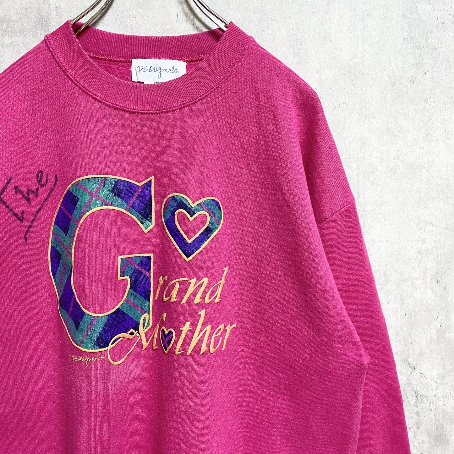 古着 used　長袖デザインプリント刺繍スウェット　クルーネックトレーナー　ピンク　個性的　レトロ　秋冬服　Lサイズ