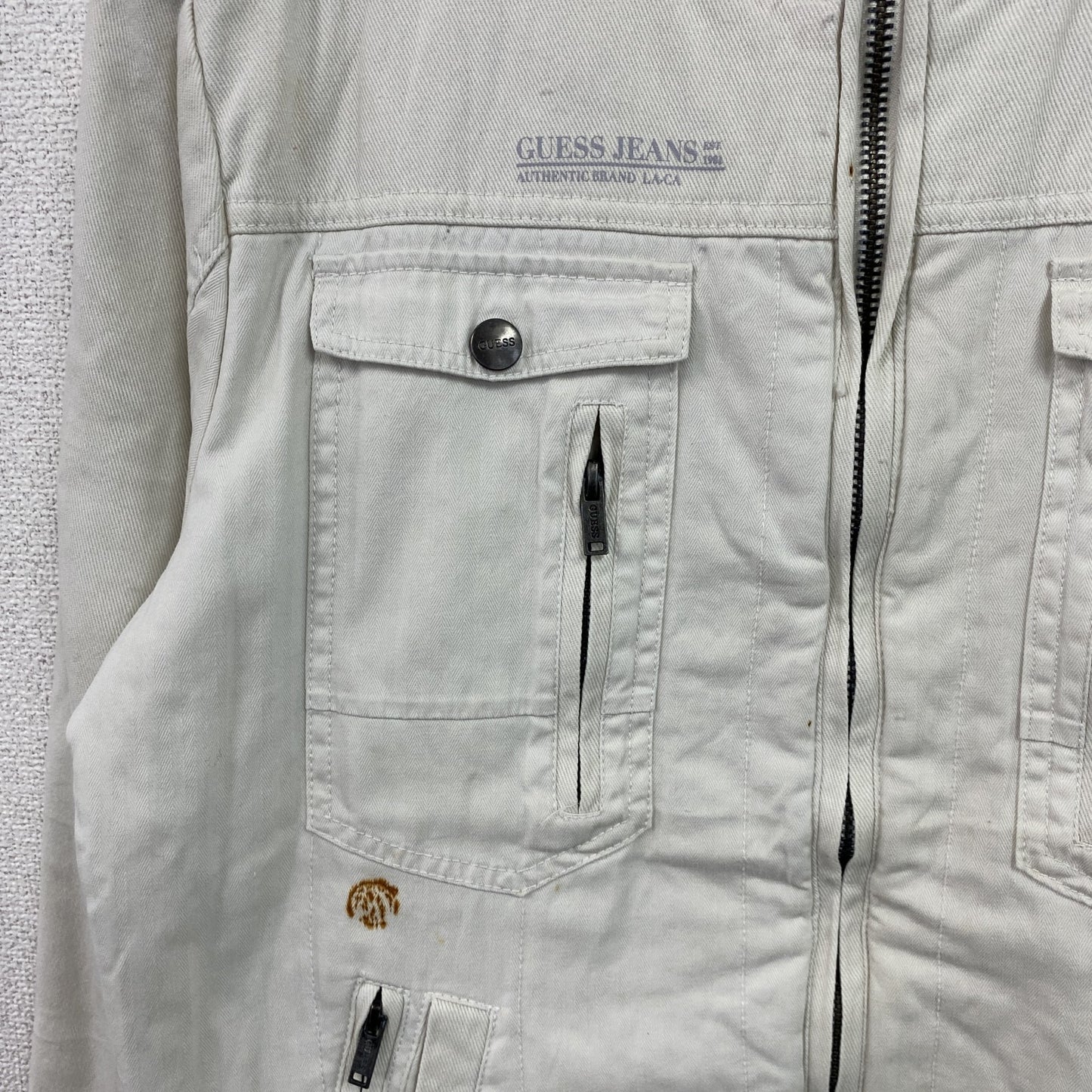 GUESS　ゲス　ミリタリージャケット　10つポケット　エポレット　白　ホワイト　XLサイズ　