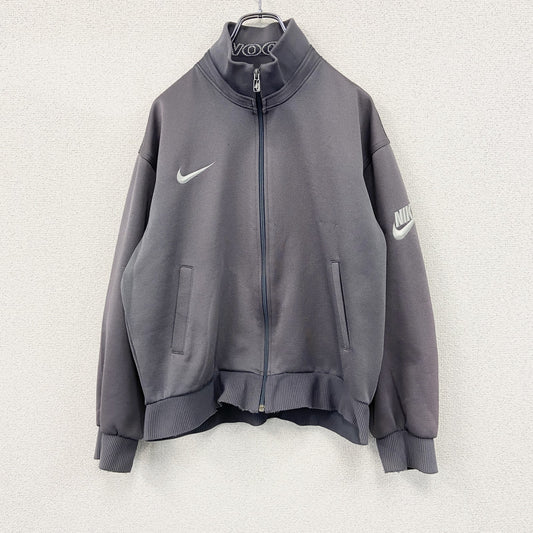 90s　NIKE　ナイキ　トラックジャケット/ジャージ　スウッシュ　刺繍ロゴ　デカロゴ　ヴィンテージ　灰色　グレー　Lサイズ