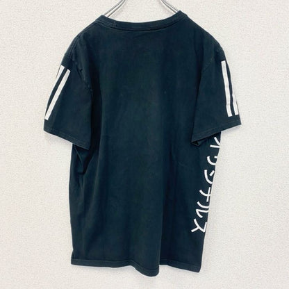 古着 used　adidas アディダス　半袖プリントTシャツ　クルーネック　黒　ビッグロゴ　カタカナ　スリーストリプス　Sサイズ