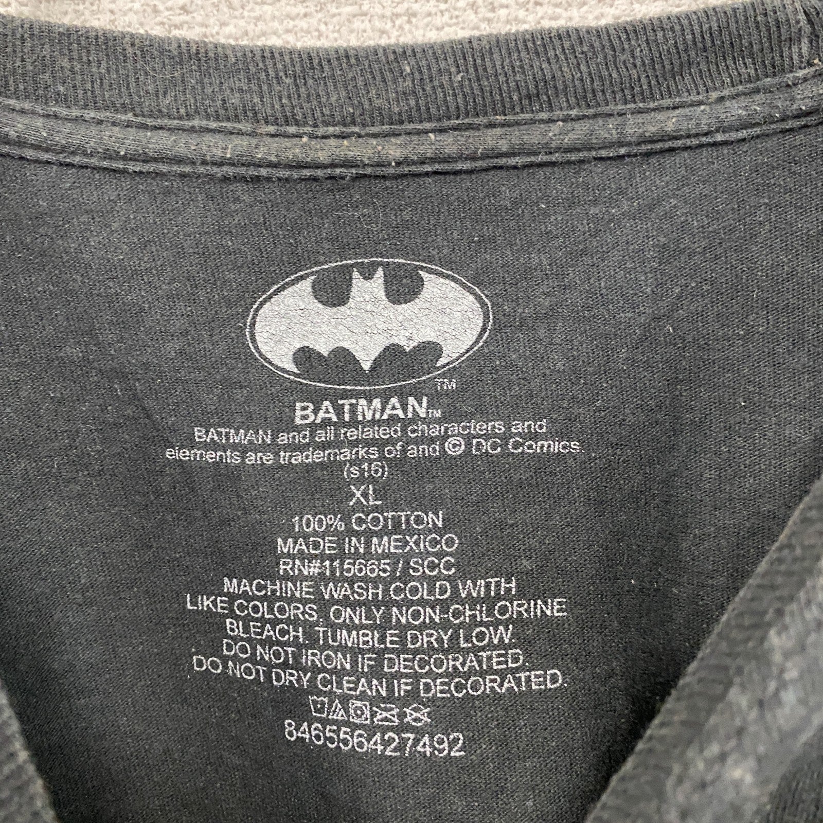 BATMAN　バットマン　半袖プリントTシャツ　ダークグレー　XLサイズ