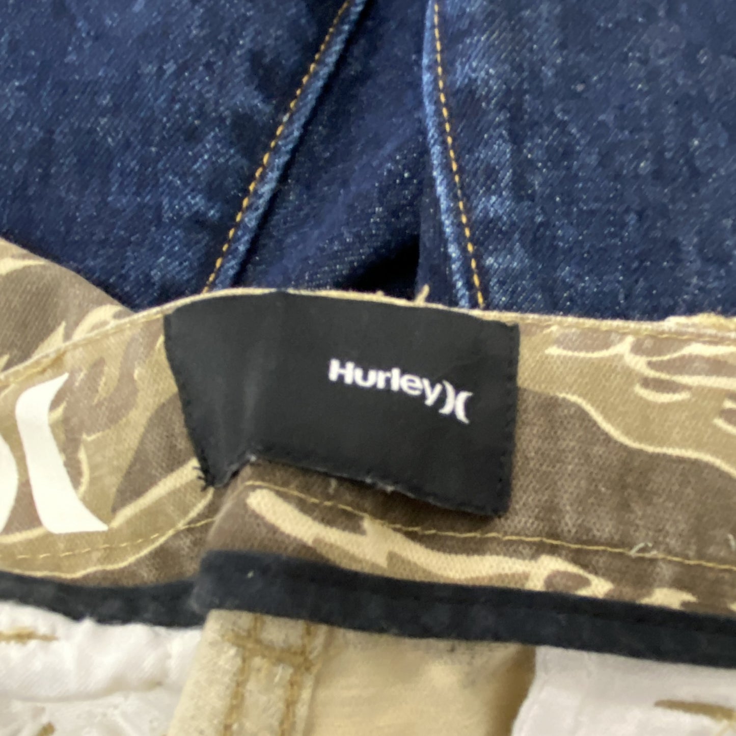 Hurley X　ハーレー　デニムパンツ/ジーンズ　タイガーカモ　迷彩　総柄　マルチカラー