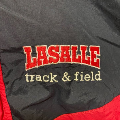 古着 used　BOATHOUSE　長袖ハイネックナイロンジャケット　ポイント刺繍　LASALLE　陸上　赤　黒　XLサイズ