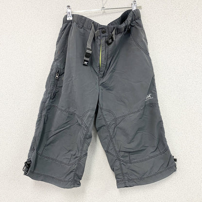 HELLY HANSEN　ヘリーハンセン　ナイロンハーフパンツ/ショートパンツ　ビルトインベルト　灰色　グレー