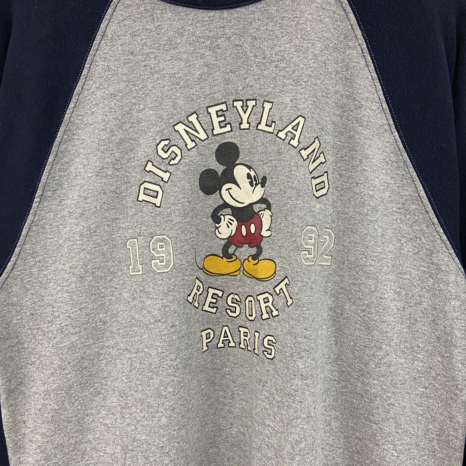 Disney　ディズニー　ミッキーマウス　スウェット/トレーナー　バイカラー　黒　グレー　Mサイズ