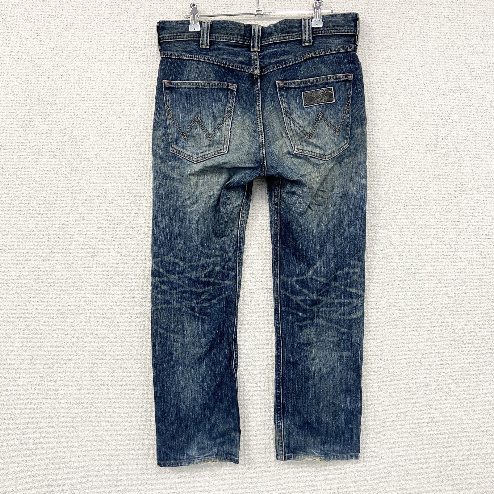 Wrangler　ラングラー　ダメージデニムパンツ/ジーンズ　縦落ち　鬼ヒゲ　フェード　ジップフライ　インディゴ　31サイズ