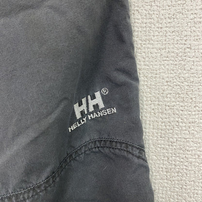 HELLY HANSEN　ヘリーハンセン　ナイロンハーフパンツ/ショートパンツ　ビルトインベルト　灰色　グレー