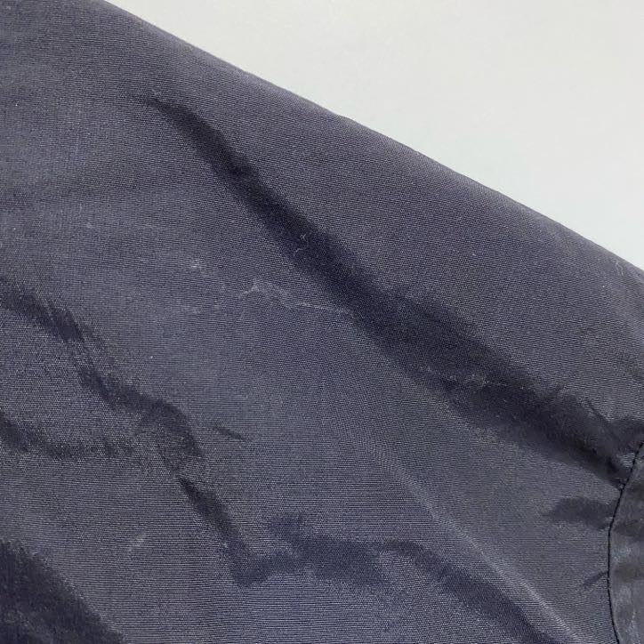 古着 used　BOATHOUSE　長袖ハイネックナイロンジャケット　ポイント刺繍　LASALLE　陸上　赤　黒　XLサイズ