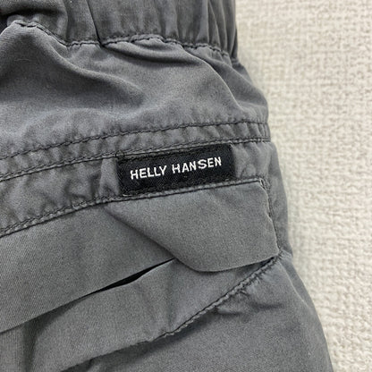 HELLY HANSEN　ヘリーハンセン　ナイロンハーフパンツ/ショートパンツ　ビルトインベルト　灰色　グレー