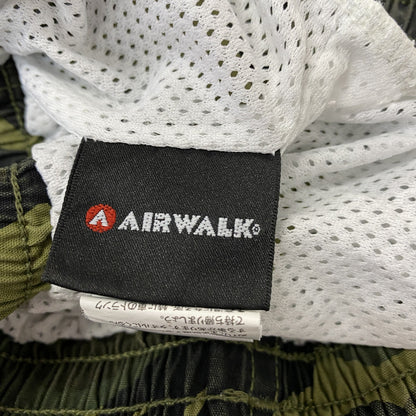 AIR WALK　エアーウォーク　ハーフパンツ/ショートパンツ　海水パンツ　カモフラ柄　迷彩柄　グリーン　LLサイズ