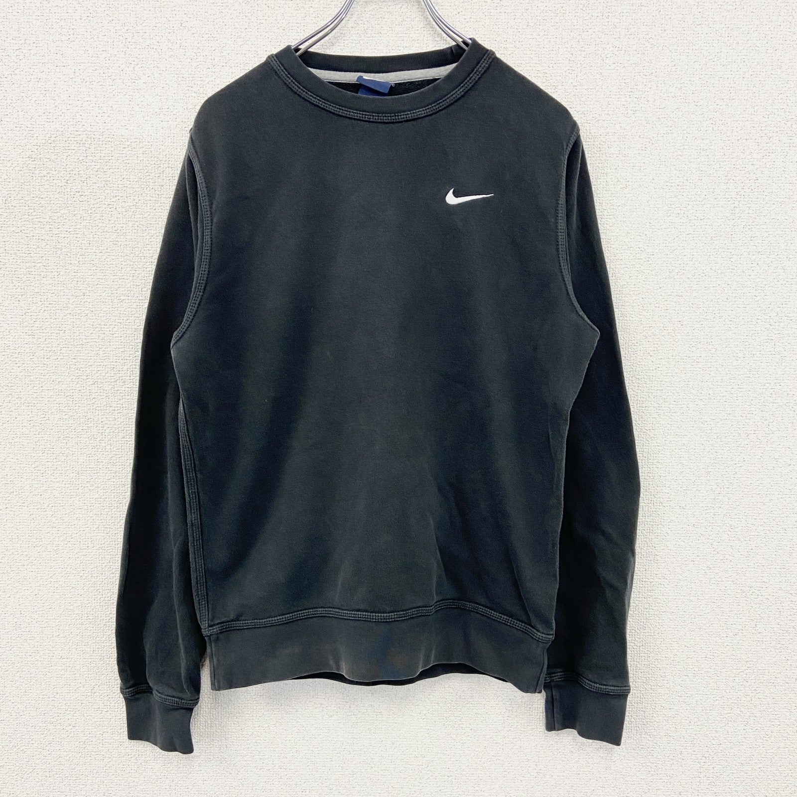 NIKE　ナイキ　スウェット/トレーナー　刺繡ロゴ　黒　ブラック　XLサイズ