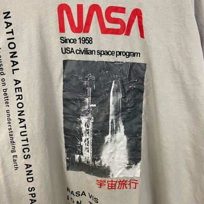 古着 used　NASA　ナサ　半袖デザインプリントTシャツ　宇宙旅行　宇宙飛行　スペースシャトル　ベージュ　Mサイズ