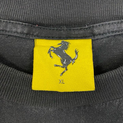 古着 used　FERRARI　フェラーリ　半袖カーデザイン両面プリントTシャツ　F1　自動車　黒　ブラック　XLサイズ