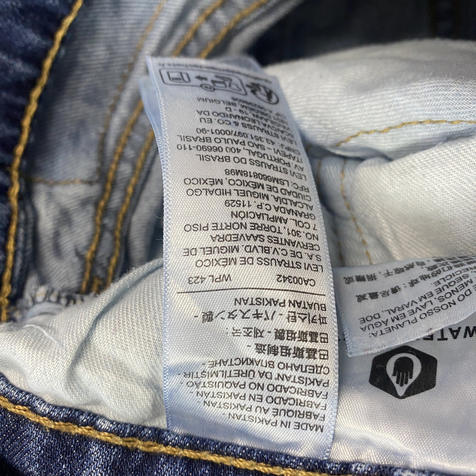 Levi’s　リーバイス　511　デニムパンツ/ジーンズ　ジップフライ　縦落ち　インディゴ　W32サイズ