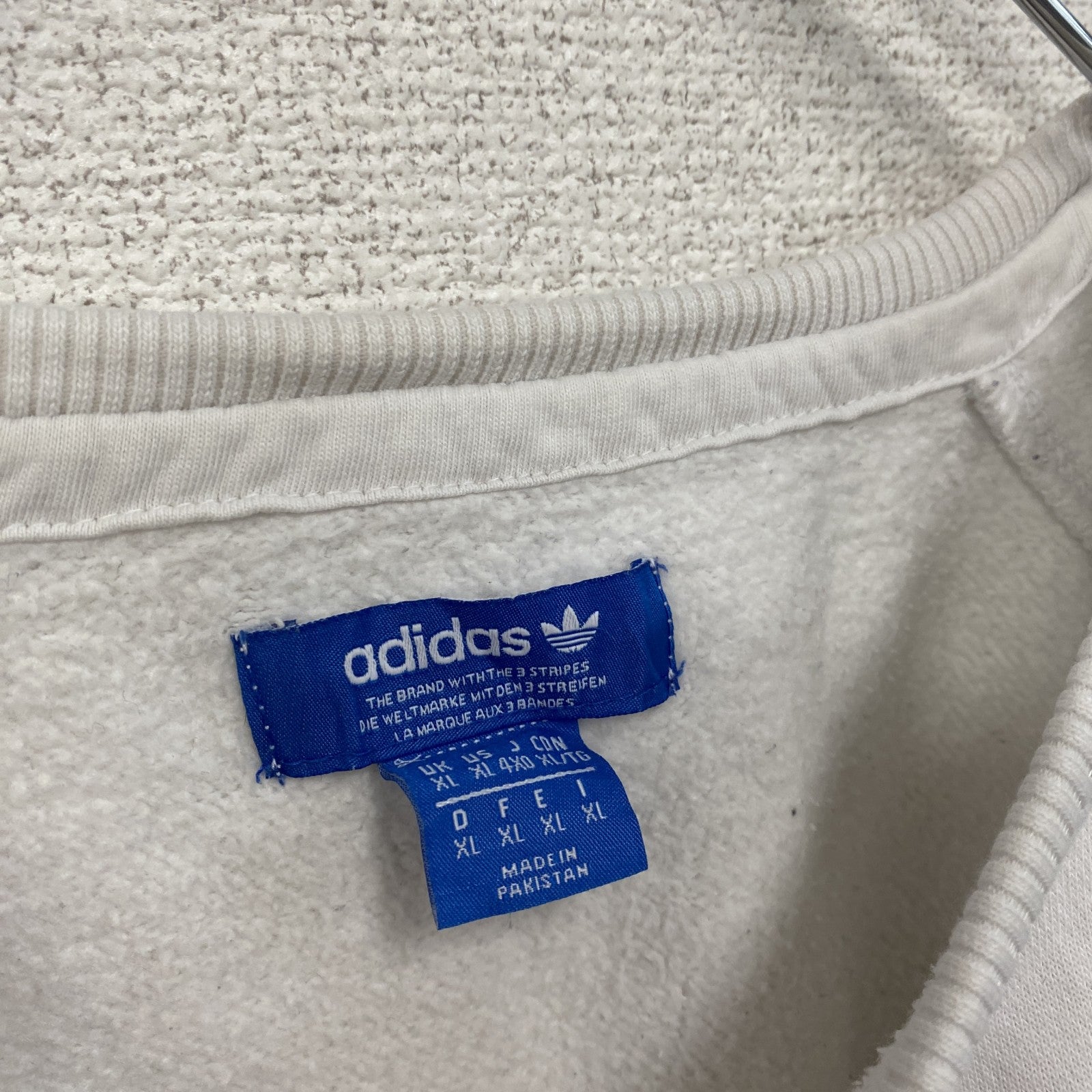 adidas　アディダス　スウェット/トレーナー　白　ホワイト　XLサイズ