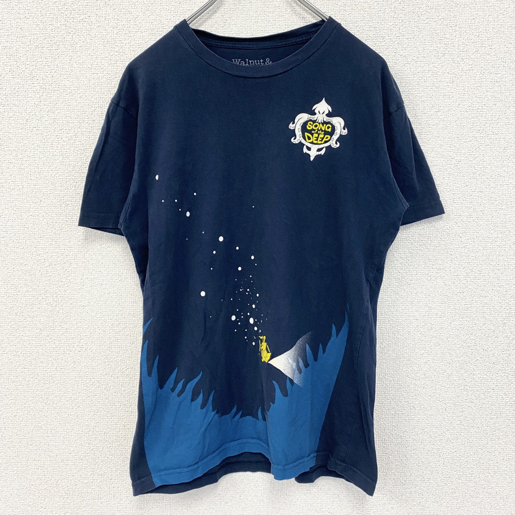 古着 used　Walnut&39th　半袖ゲームプリントTシャツ　ソングオブザディープ　ネイビー　クルーネック　Sサイズ