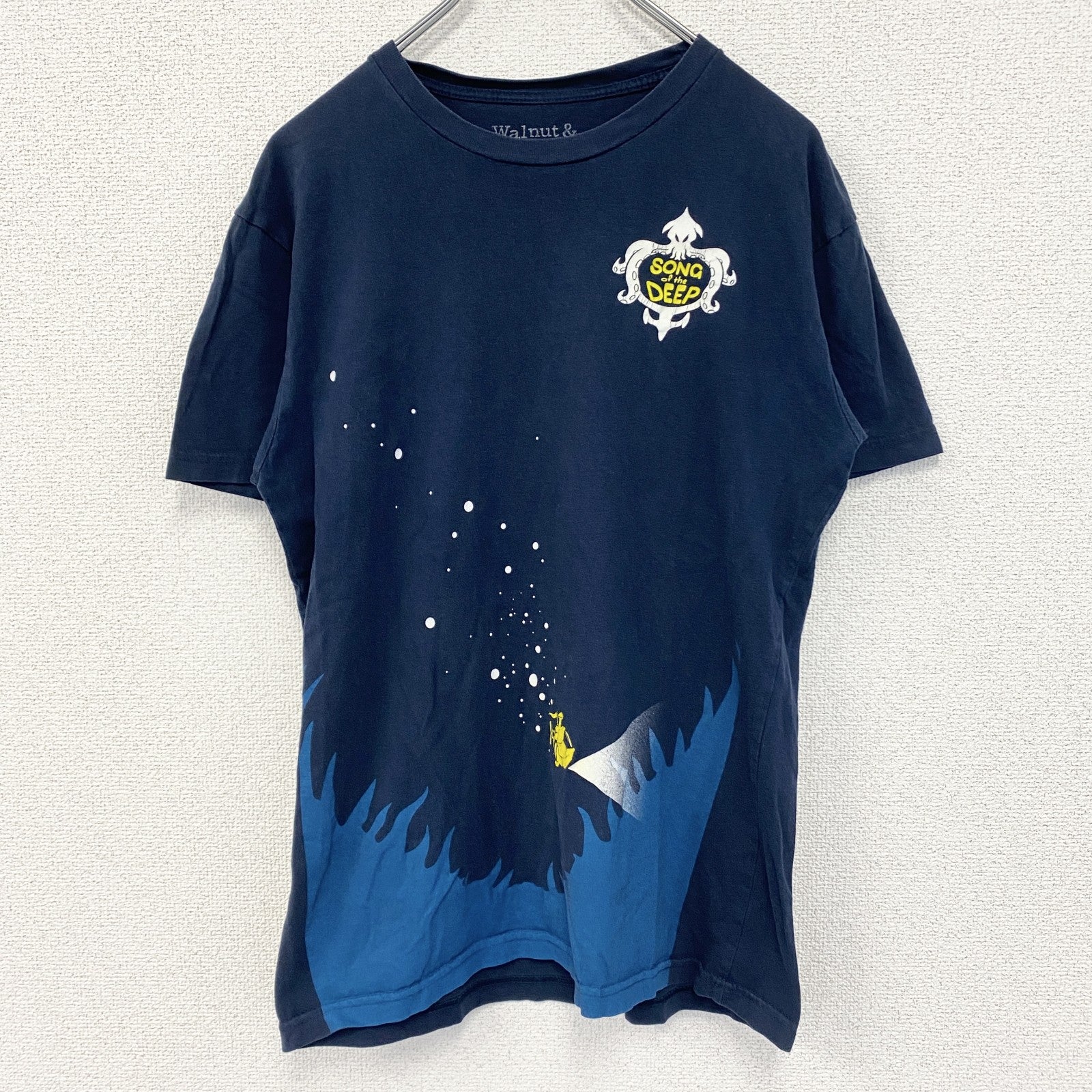 古着 used　Walnut&39th　半袖ゲームプリントTシャツ　ソングオブザディープ　ネイビー　クルーネック　Sサイズ