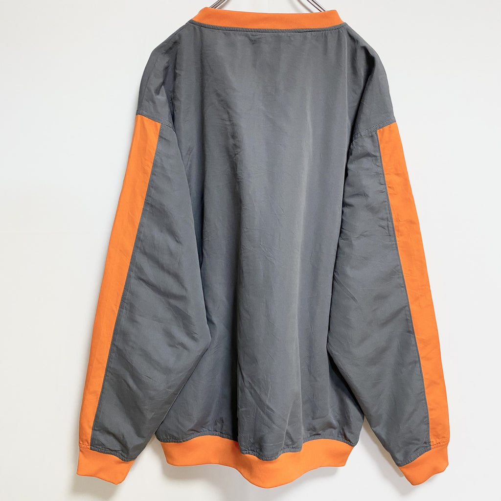 古着 used　KNIGHTS APPAREL　長袖Vネックカレッジナイロンプルオーバー　シラキュース大学　オレンジ　緑　Mサイズ