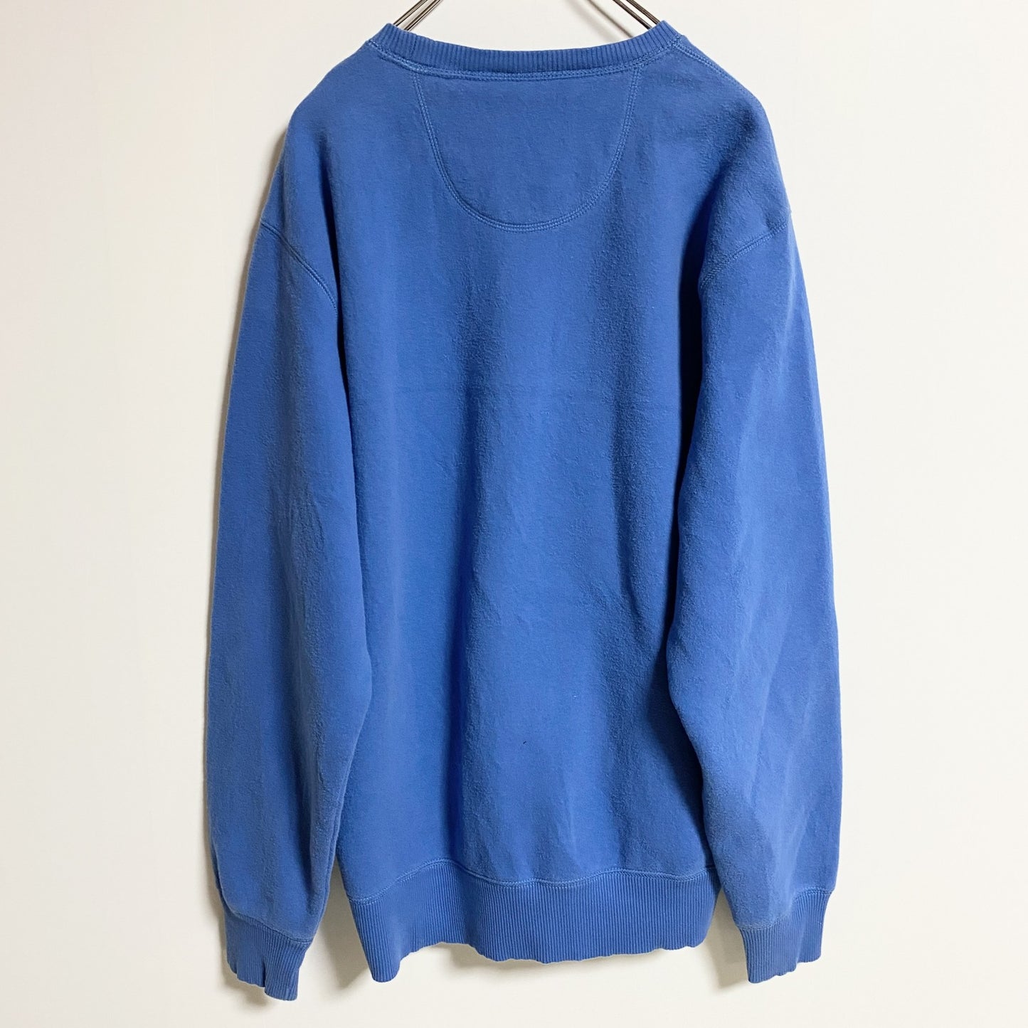 古着 used　IZOD　長袖ワンポイント刺繍スウェット　トレーナー　シンプル　水色　青　レトロデザイン　Lサイズ