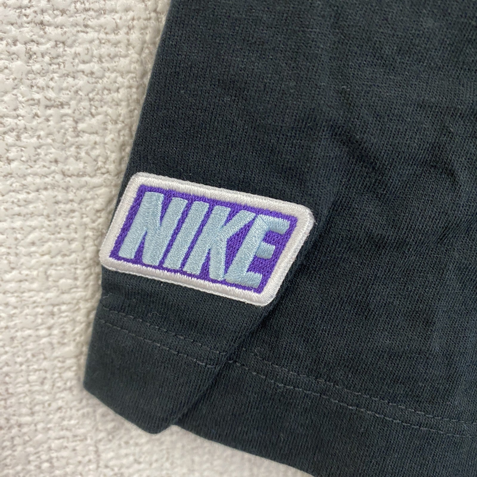 NIKE AIR JORDAN　ナイキエアジョーダン　半袖プリントTシャツ　スウッシュマーク　黒　Lサイズ
