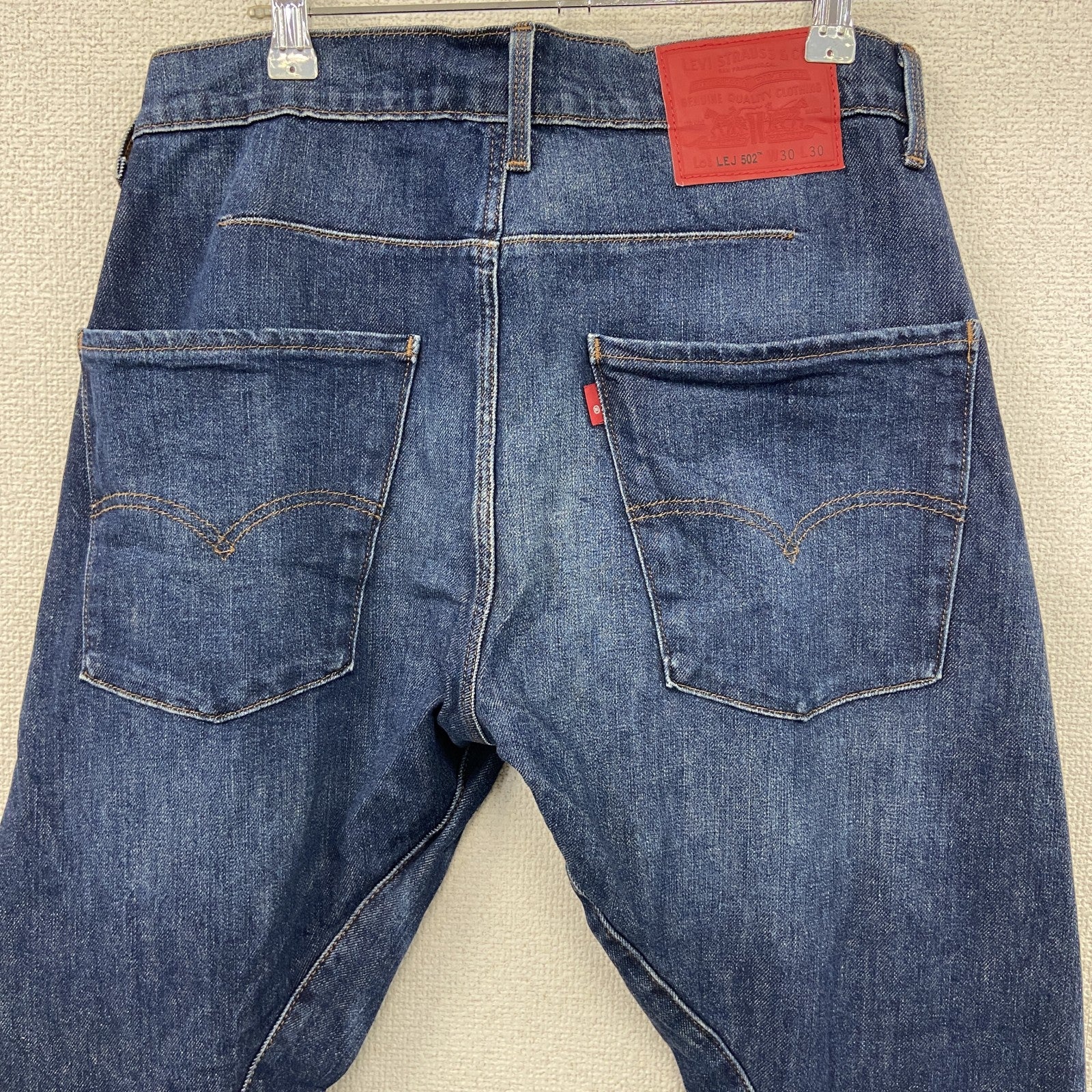 Levi's　リーバイス　LEJ502　デニムパンツ/ジーンズ　ボタンフライ　立体裁断　フェード　インディゴ　W30サイズ