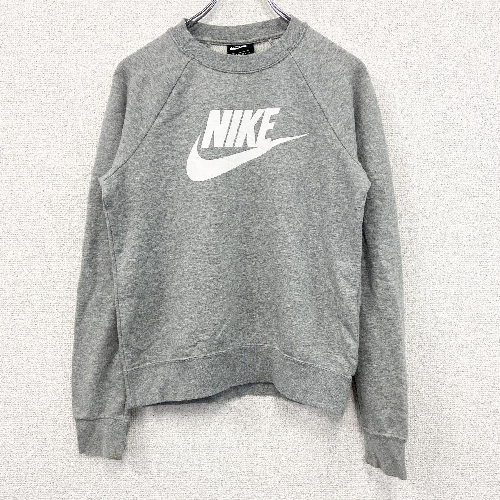 NIKE　ナイキ　スウェット/トレーナー　グレー　灰色　XSサイズ