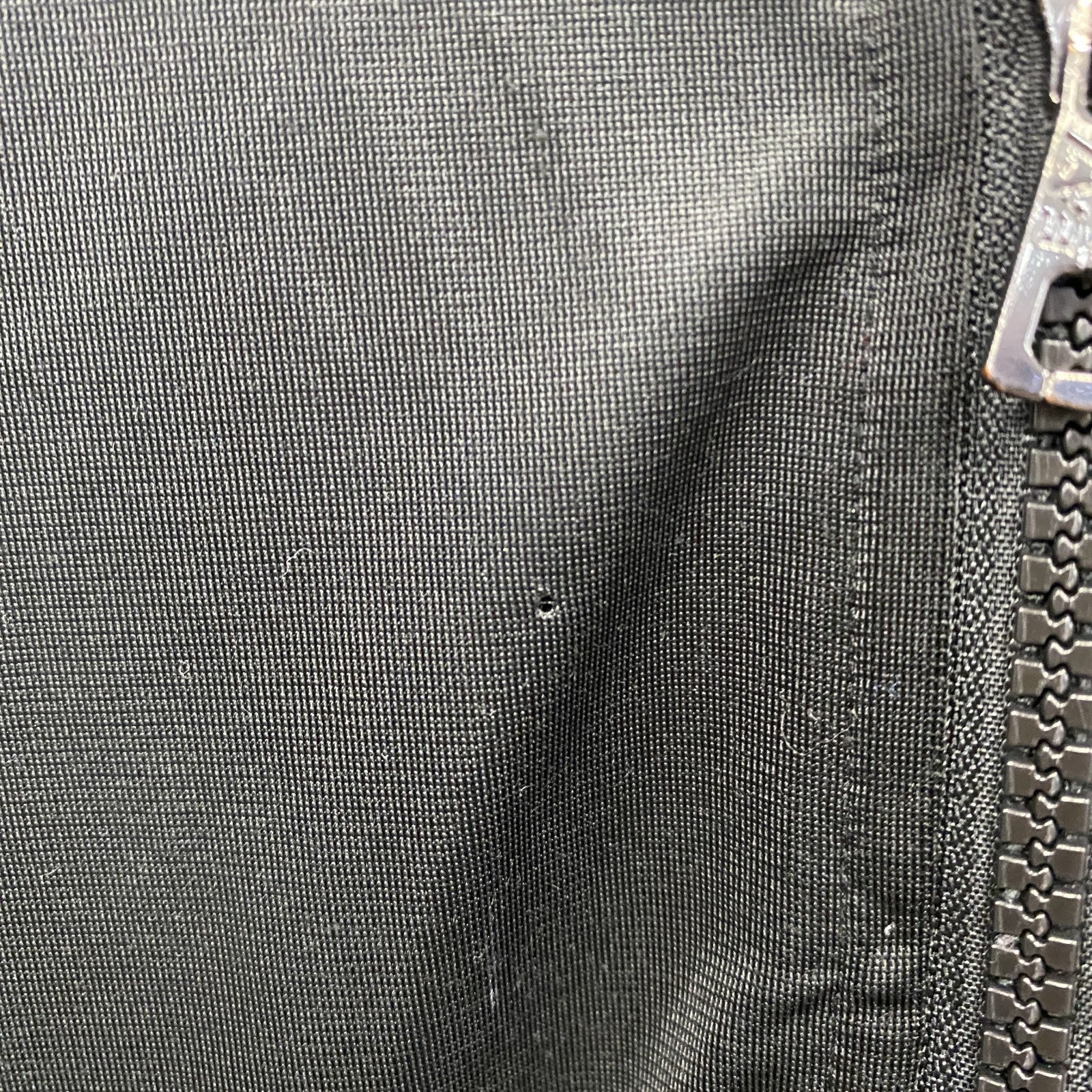 EMPORIO ARMANI　エンポリオアルマーニ　トラックジャケット/ジャージ　黒　ブラック　Mサイズ