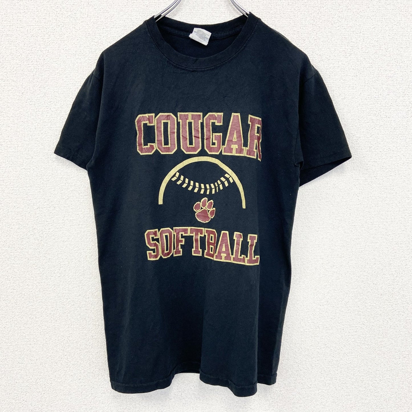 古着 used　GILDAN ギルダン　半袖プリントTシャツ　クーガー　ピューマ　ソフトボール　黒　カジュアルデザイン　Sサイズ
