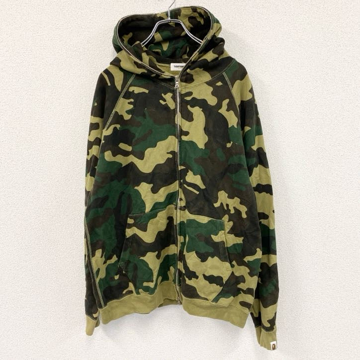 A BATHING APE　アベイシングエイプ　フルジップスウェットパーカー/フーディー　迷彩　総柄　Lサイズ　古着