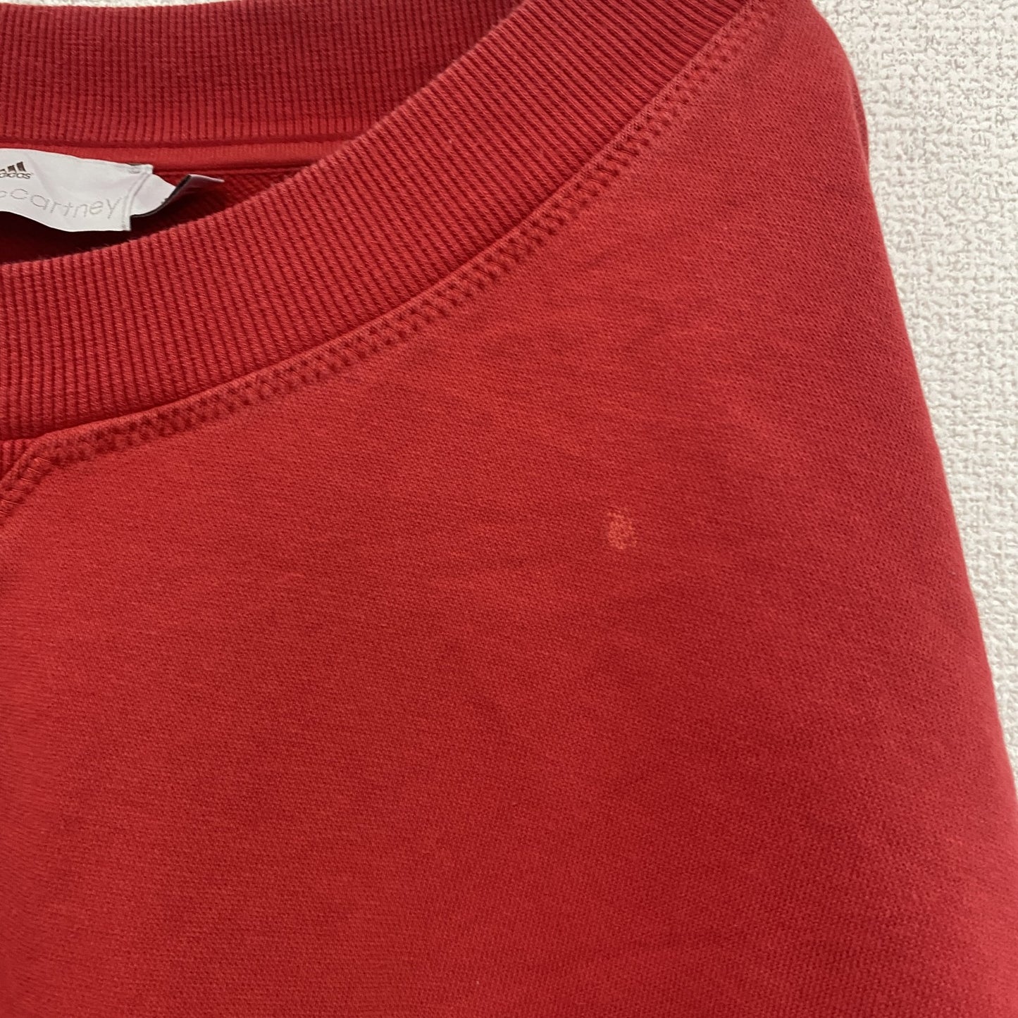 adidas　アディダス　stella mccartney　スウェット/トレーナー　前V　赤　レッド　36サイズ