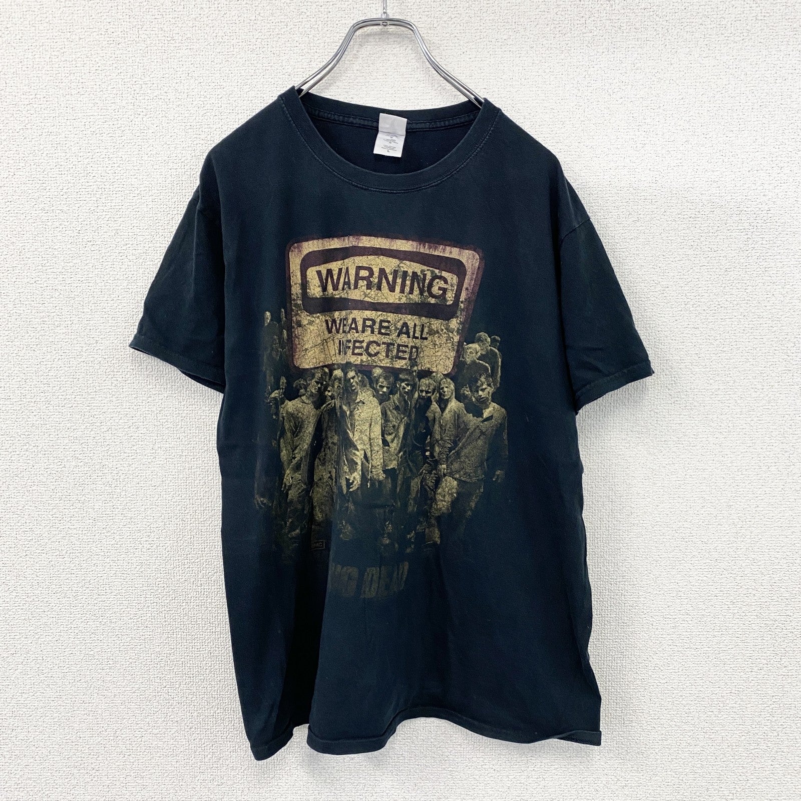 GILDAN　ギルダン　The Walking Dead　ウォーキングデッド　半袖ムービーTシャツ　ゾンビ　黒　ブラック　Lサイズ