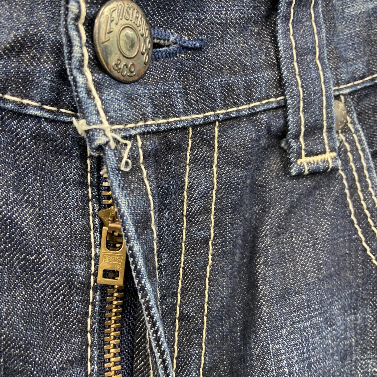 Levi's　リーバイス　デニムパンツ/ジーンズ　ジップフライ　縦落ち　インディゴ　W31サイズ