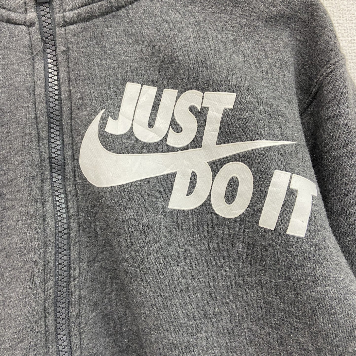NIKE　ナイキ　フルジップスウェットパーカー/フーディー　JUST DO IT　スウッシュ　灰色　グレー　Mサイズ