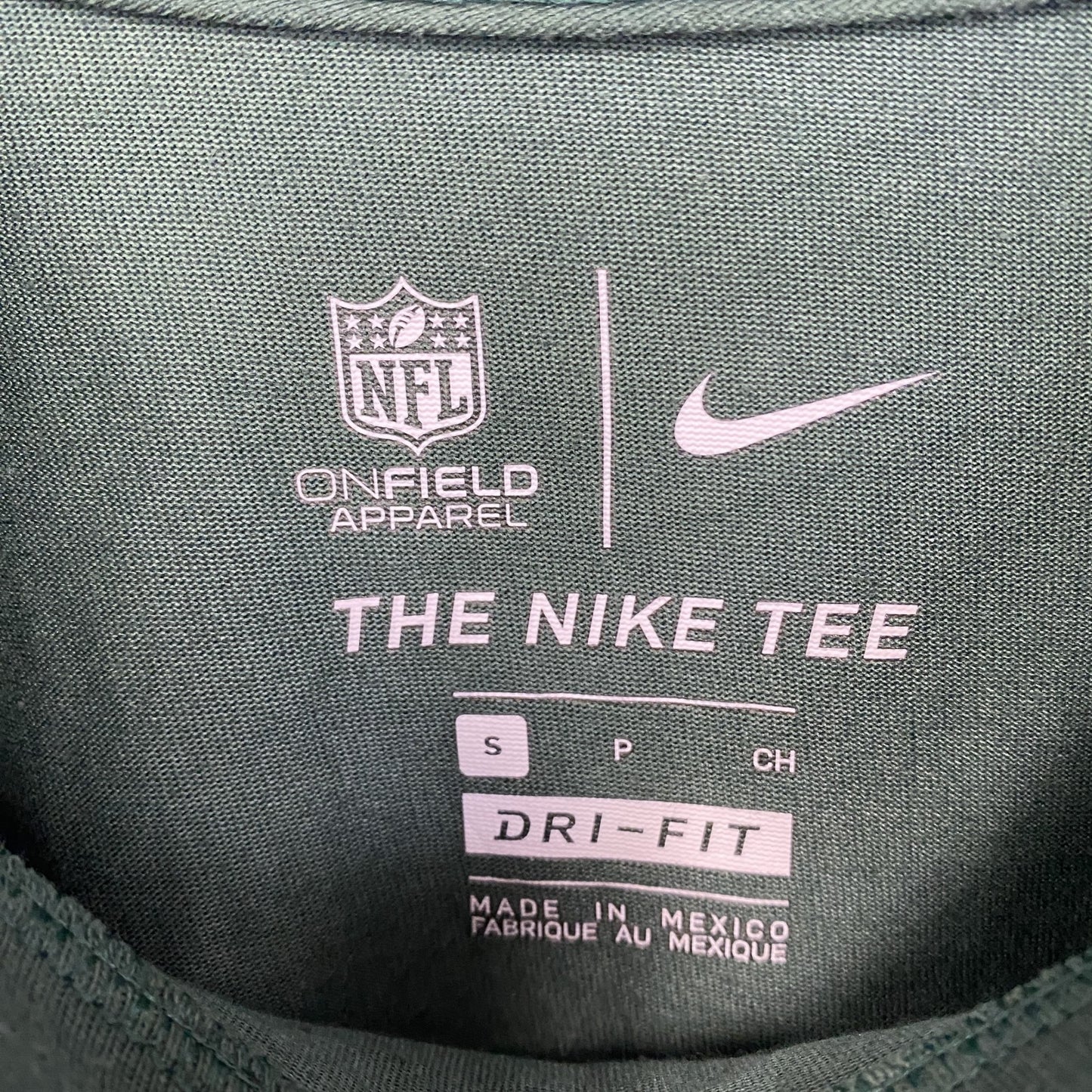 古着 used　NIKE ナイキ　半袖プリントTシャツ　スウッシュマーク　グリーン パッカーズ　アメフト　緑　Lサイズ