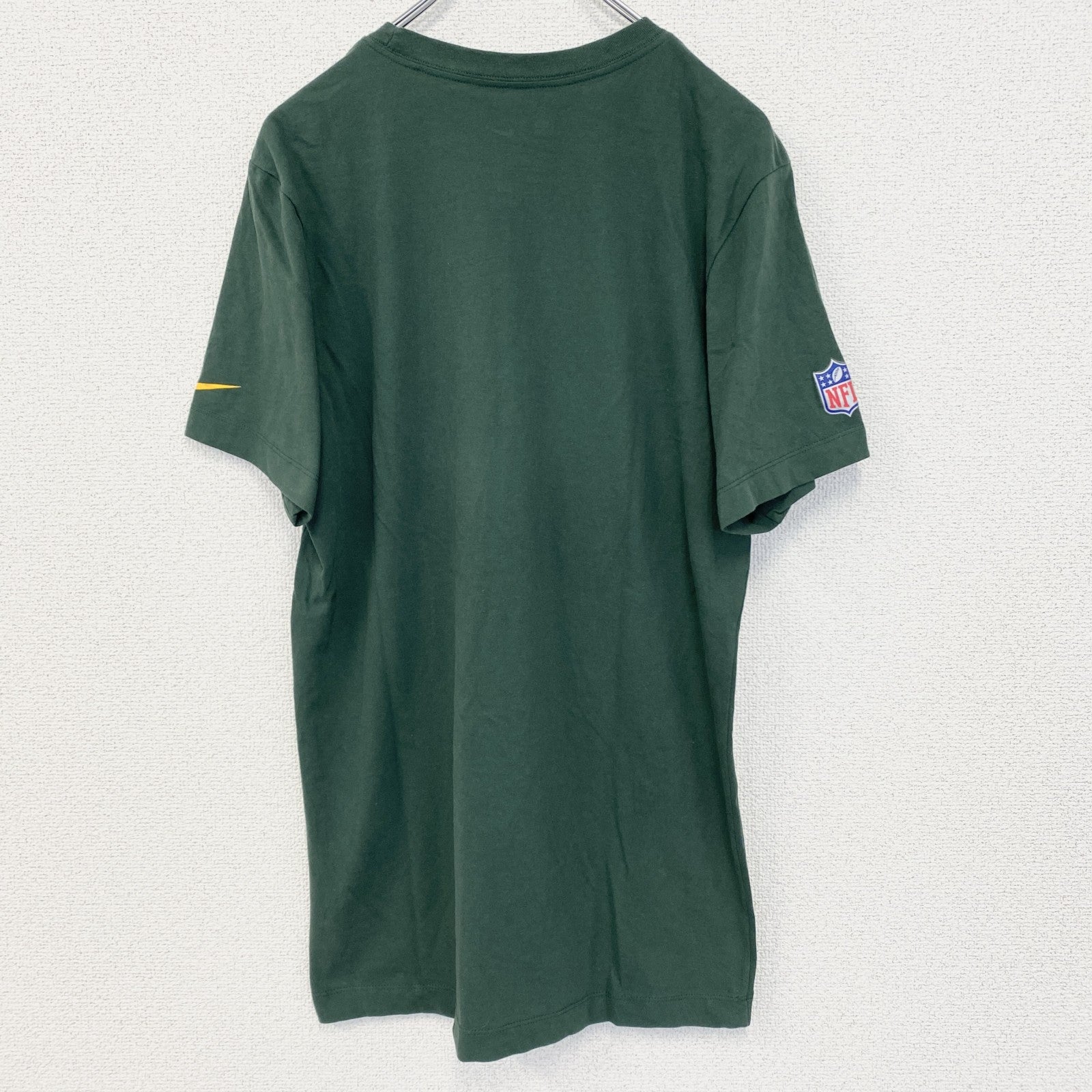 古着 used　NIKE ナイキ　半袖プリントTシャツ　スウッシュマーク　グリーン パッカーズ　アメフト　緑　Lサイズ