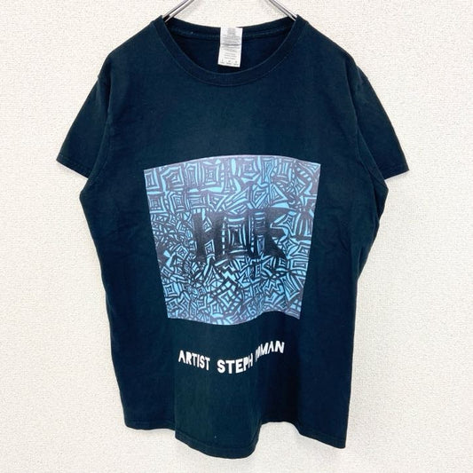 古着 used　GILDAN ギルダン　半袖プリントTシャツ　個性的デザイン　レトロ　春夏服　黒　カジュアルデザイン　Lサイズ