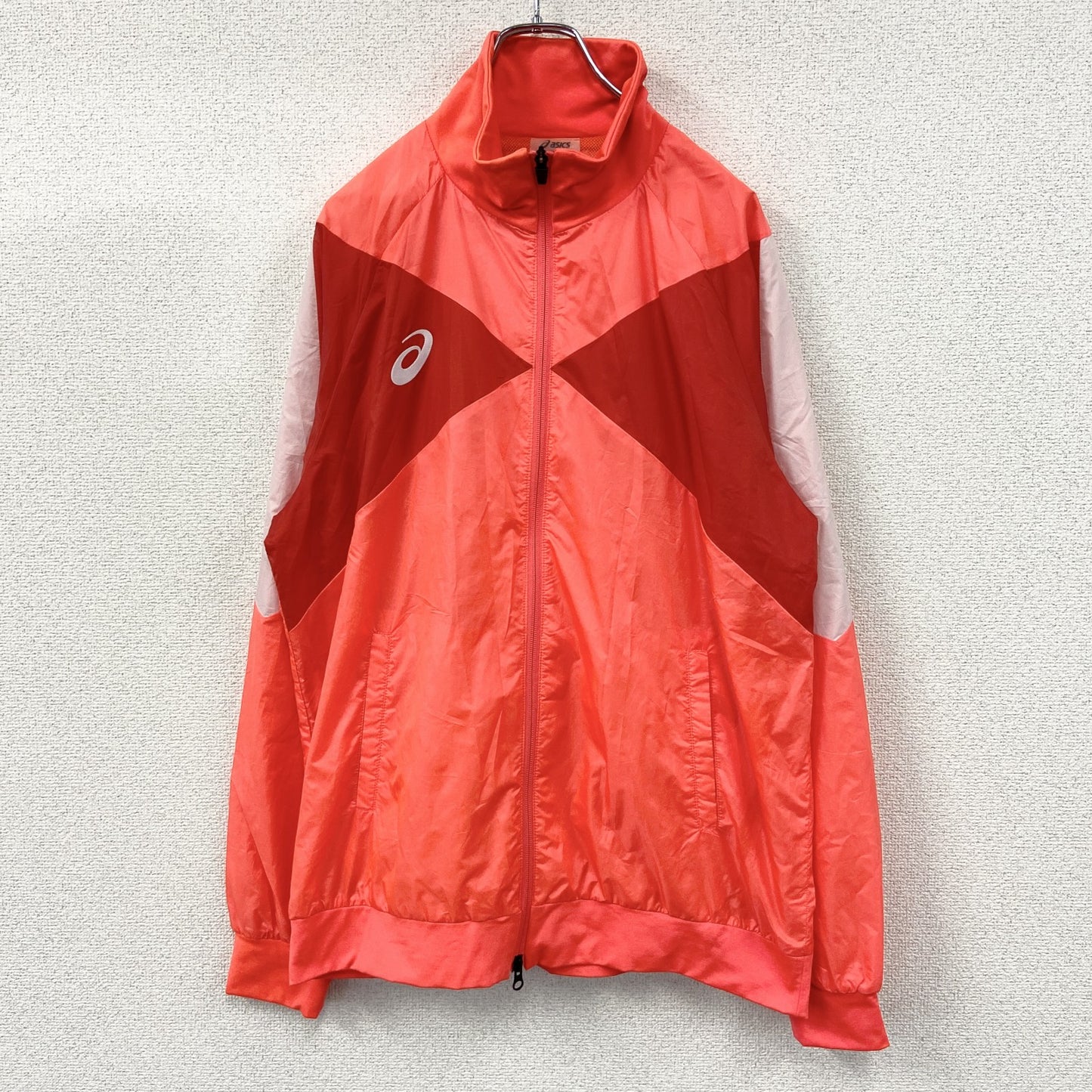 asics　アシックス　ウインドブレーカー　STAFF　オレンジ　2XLサイズ