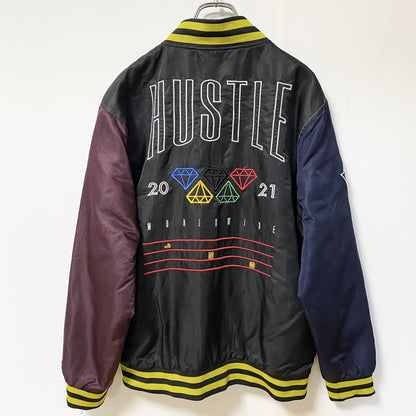 古着 used　HUSTLE WORDWIDE　長袖ナイロンスタジャン　刺繍　ワッペン　アウター　レトロデザイン　Lサイズ