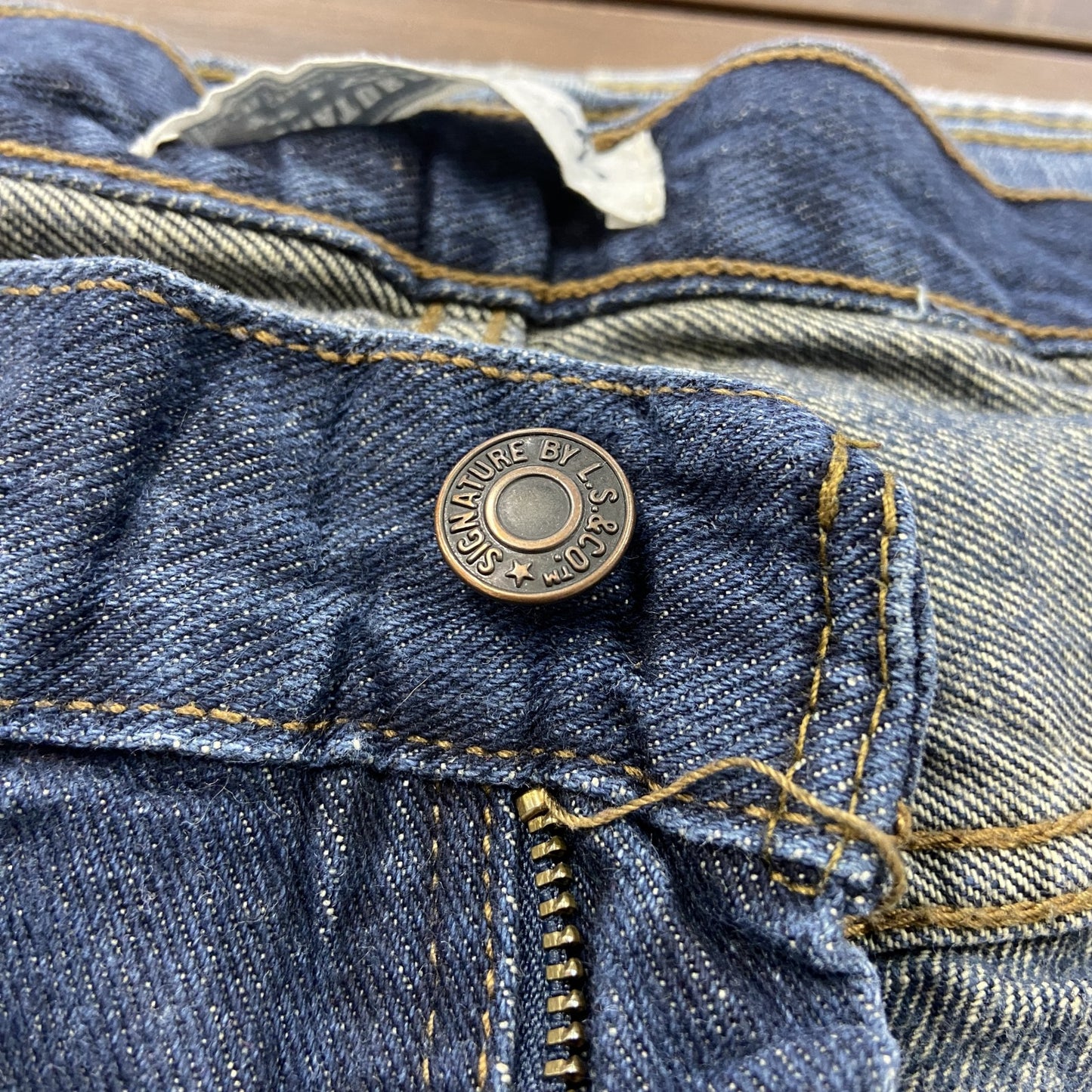 SIGNATURE　Levi’ｓ　リーバイス　デニムパンツ/ジーンズ　縦落ち　ジップフライ　インディゴ　W34
