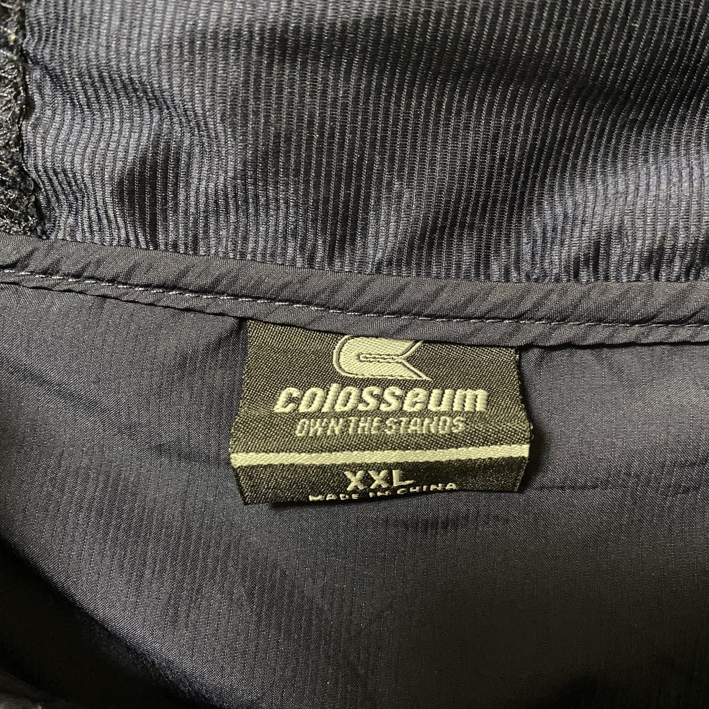 古着 used　COLOSSEUM　長袖カレッジロゴ刺繍ナイロンジャケット　マウンテンパーカー　ウエストバージニア　XXLサイズ