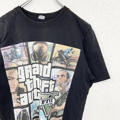 古着 used　グランド セフト オートシーリーズ　半袖ゲームTシャツ　個性的デザイン　グラセフ　GTA　プレステ　Mサイズ
