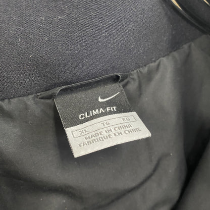 NIKE　ナイキ　CLIMA-FIT　フルジップジャケット　スウッシュ　デカロゴ　黒　ブラック　XLサイズ