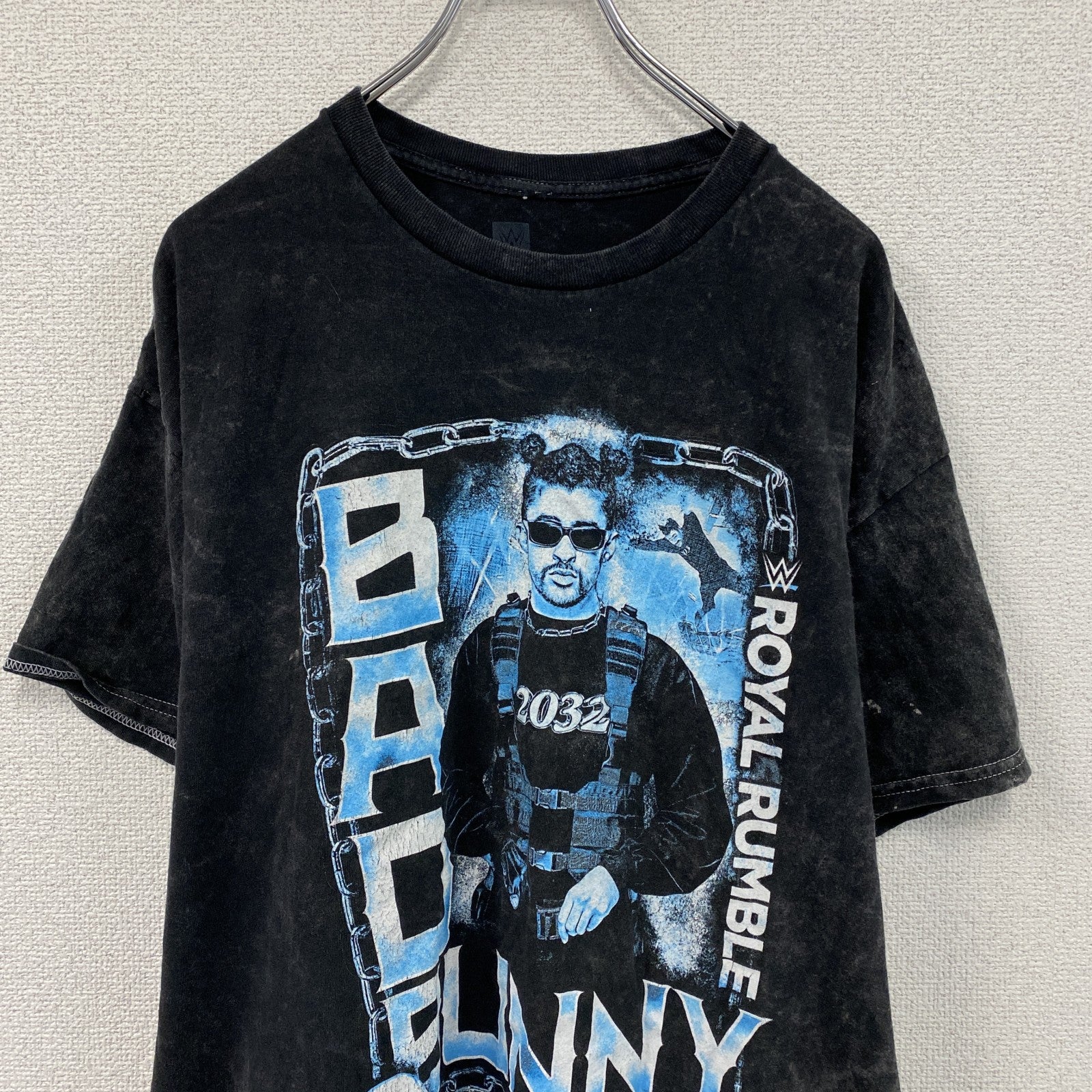AUTHENTIC　BADBUNNY　バットバニーロイヤルランブル　半袖プリントTシャツ　黒　ブラック　XLサイズ